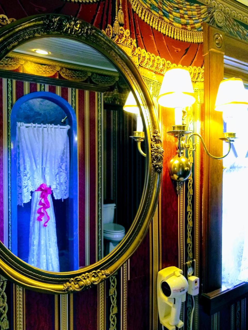 Shamrock Thistle & Crown B&B Weirsdale ภายนอก รูปภาพ