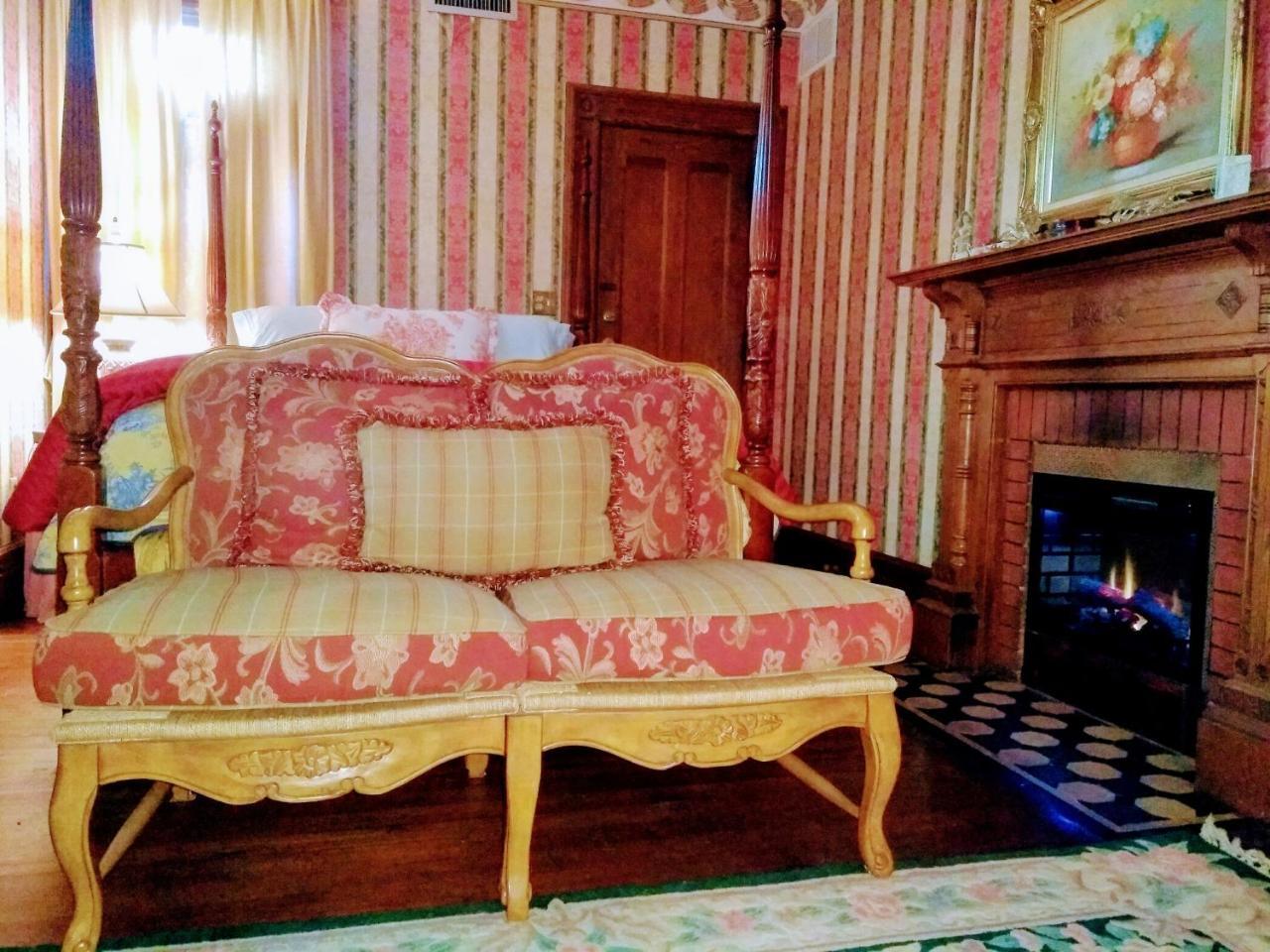 Shamrock Thistle & Crown B&B Weirsdale ภายนอก รูปภาพ